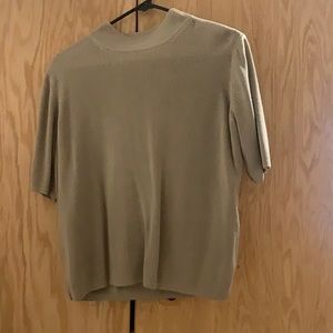 Tan knit shirt sleeve top